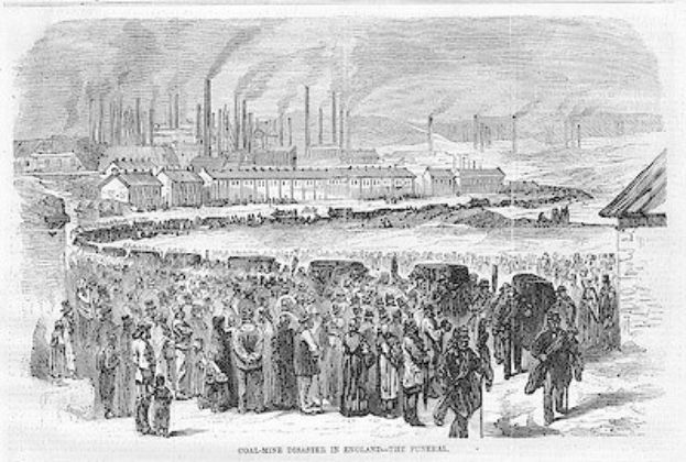 Schwarz-weiß-Zeichnung von Menschen vor einer Fabrik mit Häusern und Rauch aus Schornsteinen im Hintergrund, beschriftet mit "Kohlebergbauunfall in England der letzte" unten.