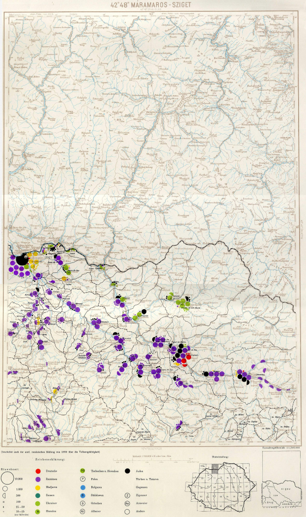 Eine Deutschlandkarte mit farbigen Punkten, die die Verteilung der Bevölkerung im Land darstellen, begleitet von informativem Text oben und unten.